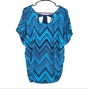 Lavish Plus zig zag striped blouse